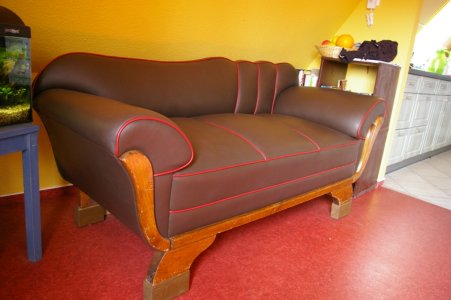 sofa alt 01
